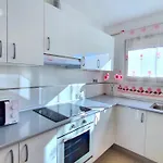 מלון Paradise